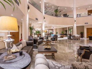 Elysian Luxury Hotel and Spa