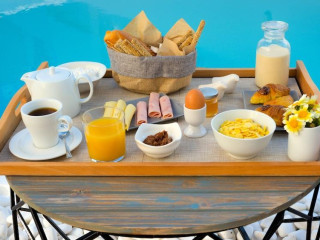 Emerald Collection Suites