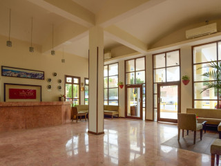 EMPIRE BEACH AQUA PARK