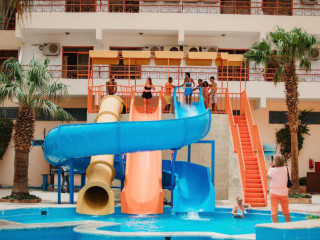 EMPIRE HOTEL AQUA PARK