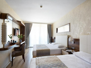 Hotel Emre And Emre Beach