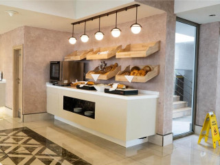 Alonia Studios & Maisonettes