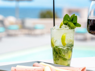 En Plo Boutique Suites