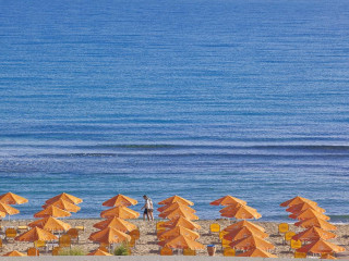 ENORME ARMONIA BEACH