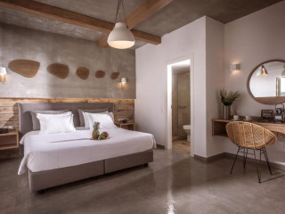 Enorme Maya Beach Hotel