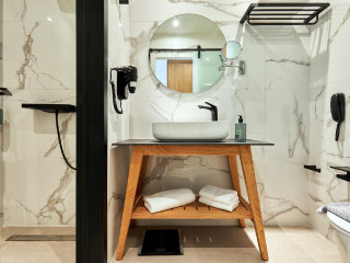 Enorme Santanna Island