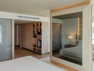 EPIC SANA Marques Hotel