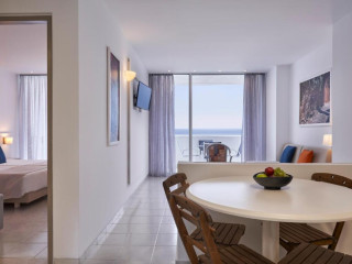 Epsilon Hotel Apartments