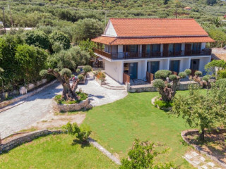 Eptanisos Beachfront Suites Zante