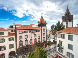 Esmeralda Holidays Apartments