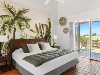 Esmeralda Resort