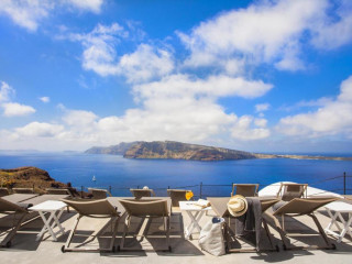 Esperas Santorini