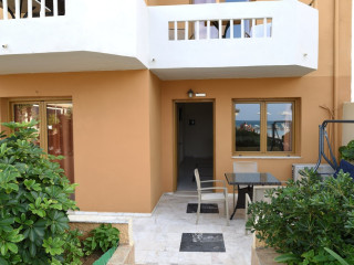 Esperides Beach Hotel Apartments
