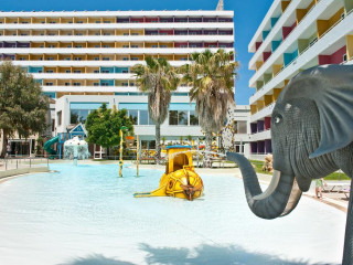 Esperides Beach Resort