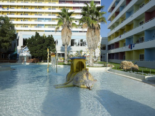 Esperides Beach