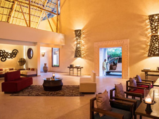 Essque Zalu Zanzibar