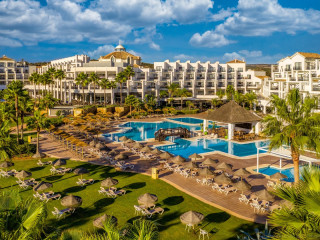 Estepona Hotel & Spa Resort