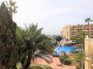 Estudio Castle Habour White