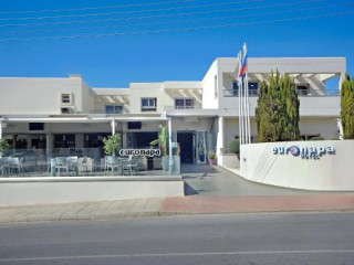 Euronapa Hotel and Apartments