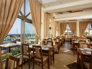 EUROPA BEACH HOTEL