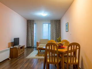 Evergreen Aparthotel