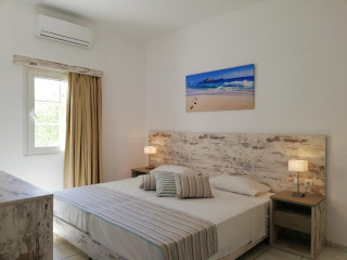 EVINA Rooms & Villas Shotels