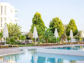 Evita Elite Hotel