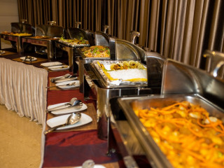 Ewan Ajman Suites Hotel