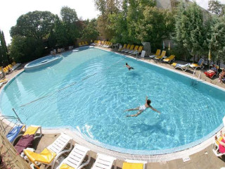EXCELSIOR HOTEL