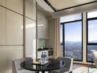 EXPRESSIONZ PROFESSIONAL SUITES BY MYKEY GLOBAL