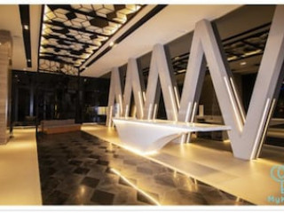 EXPRESSIONZ PROFESSIONAL SUITES BY MYKEY GLOBAL