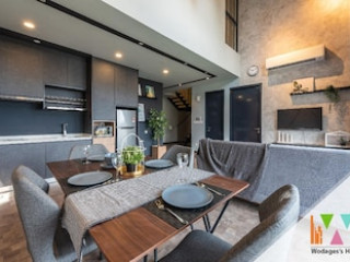 EXPRESSIONZ PROFESSIONAL SUITES BY WODAGES