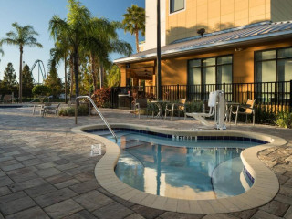Fairfield Inn & Suites Orlando at Seaworld