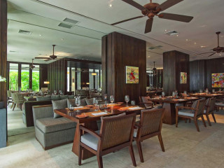 Fairmont Sanur Beach Bali Suites & Villa