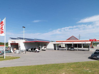 FairSleep AVIA Motel