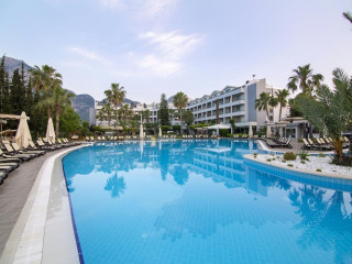 FAME RESIDENCE GOYNUK