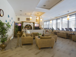 HOLIDAY WORLD PREMIUM RESORT