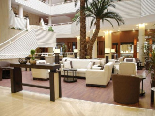 FAROS PREMIUM BEACH ADULT ONLY 16+