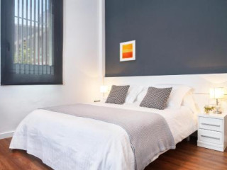 Feelathome Poblenou Beach Apartments