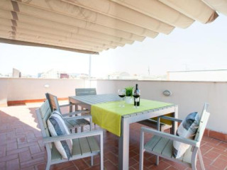 Feelathome Poblenou Beach Apartments