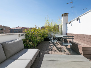 Feelathome Waldorf Suites Apartments