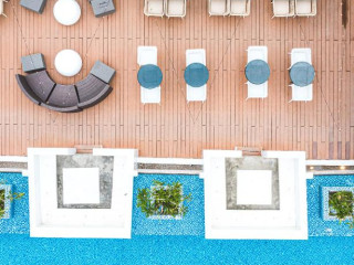 Ferra Hotel and Garden Suites