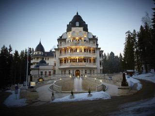 FESTA WINTER PALACE HOTEL