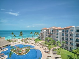 FIESTA AMERICANA VILLAS