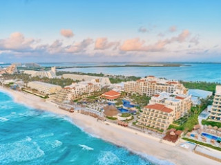 FIESTA AMERICANA CONDESA