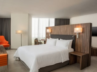 FIESTA INN CANCUN LAS AMERICAS