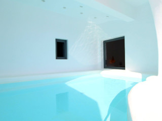 Filira Suites Santorini