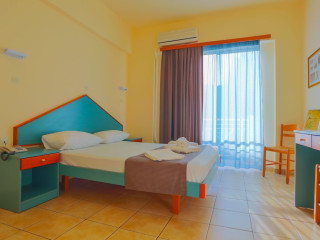 Filoxenia Hotel Apartments