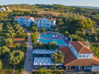 Filoxenia Hotel Apartments