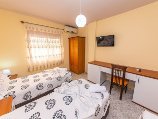 Fiore Hotel